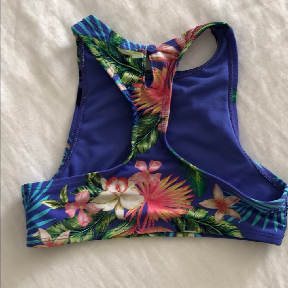 3/25✨💰💦GAP Hawaiian floral print swim top